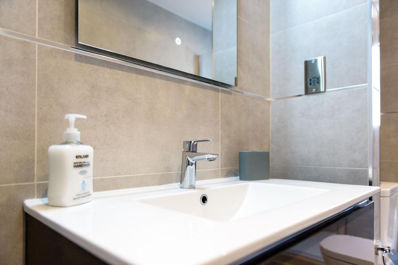 Brand New Luxury 2 Beds Apartment At The Residence-Hosted By Sweetstay Gibraltar Ngoại thất bức ảnh